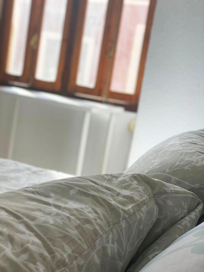 Valencia Cerca Al Puerto Shared Apartment Εξωτερικό φωτογραφία