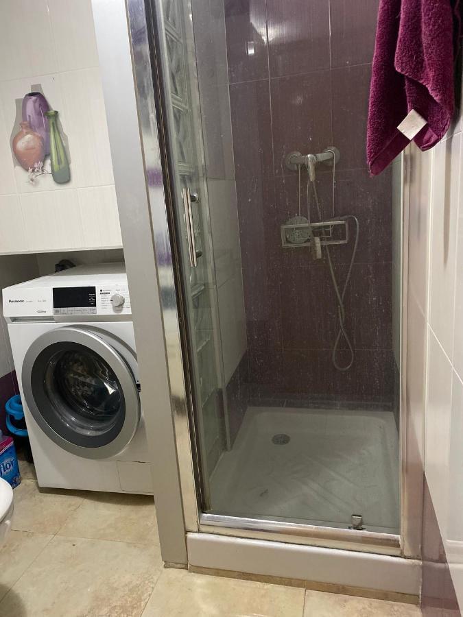 Valencia Cerca Al Puerto Shared Apartment Εξωτερικό φωτογραφία